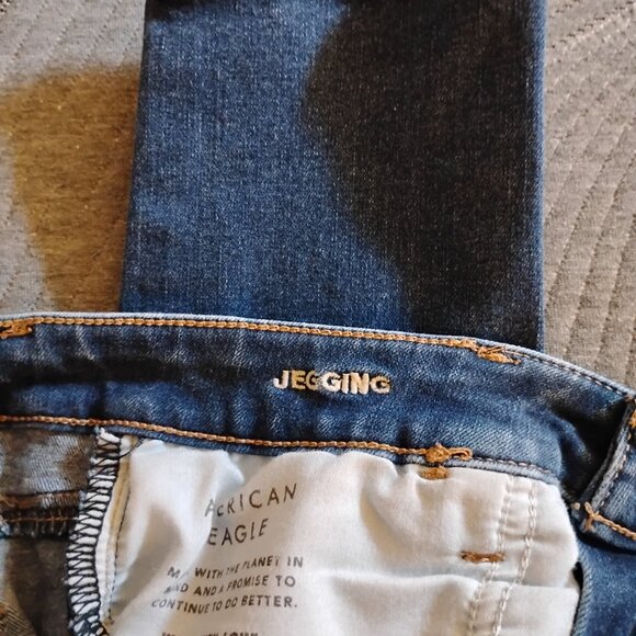 American Eagle Dream High Rise Jegging  Blue Jeans - Picture 4 of 5